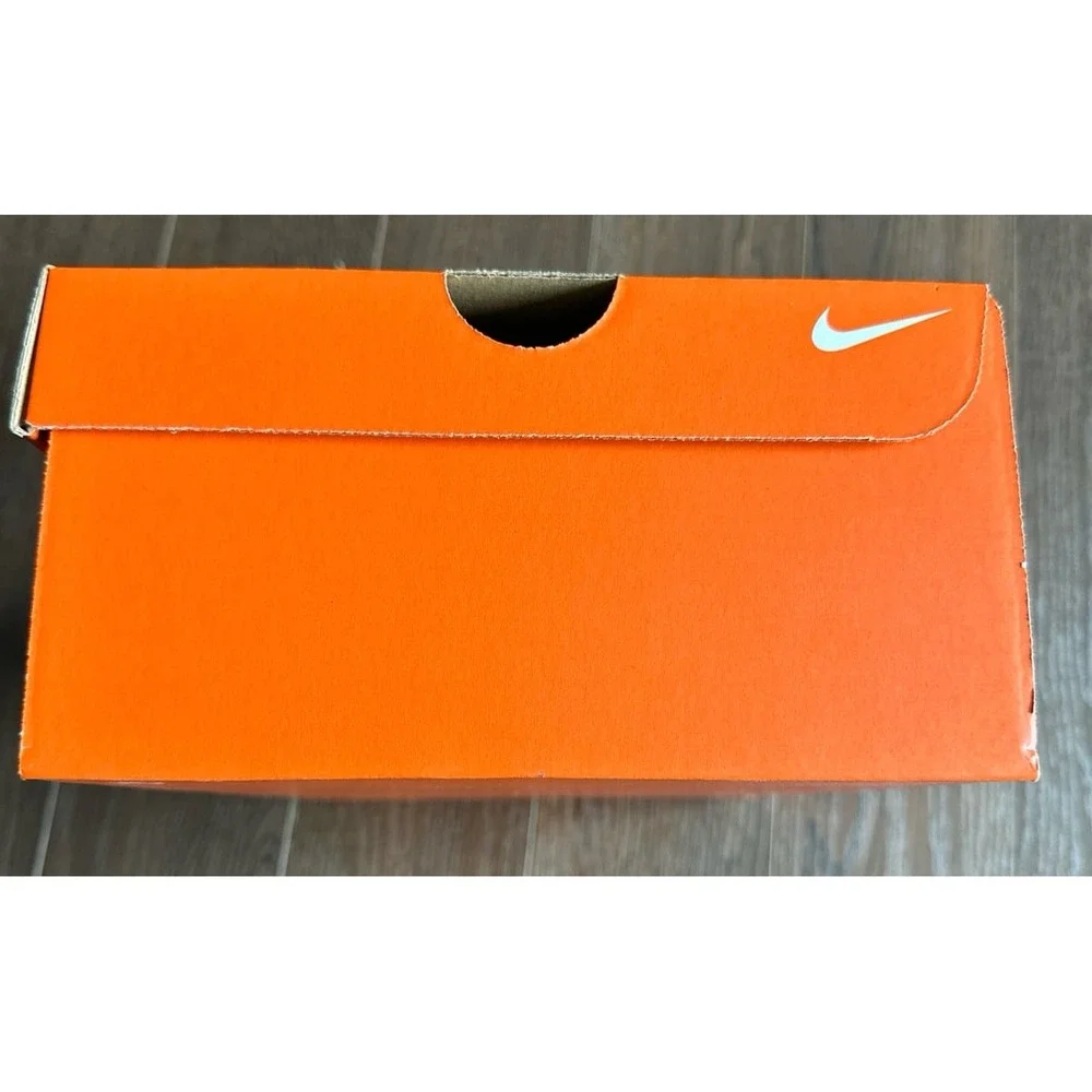 Nike empty‎ shoe box